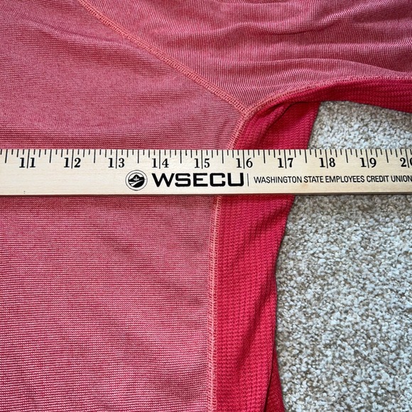 Patagonia Women's Performance 1/4 Zip Base Layer Long Sleeve Top Red Size Large - Picture 3 of 7
